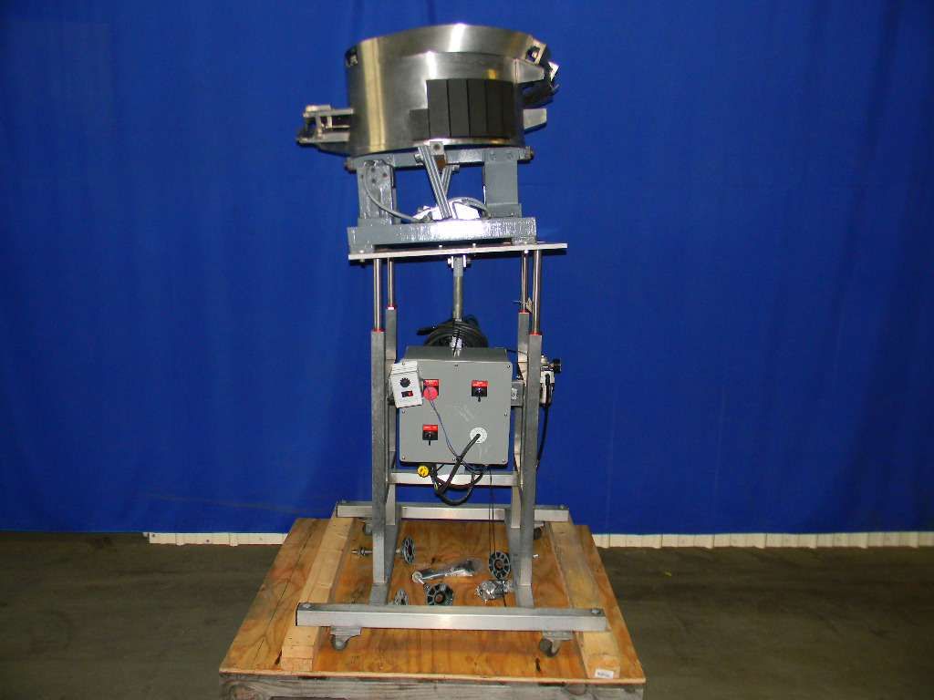 Inline Filling Systems Computorque Inline Screw Capper  NEW - Never Used 